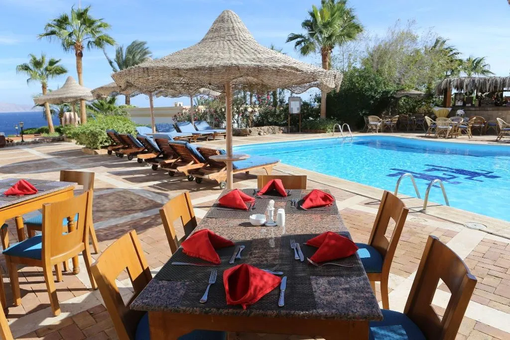 Restaurant, Club Reef Resort, Red Sea Riviera