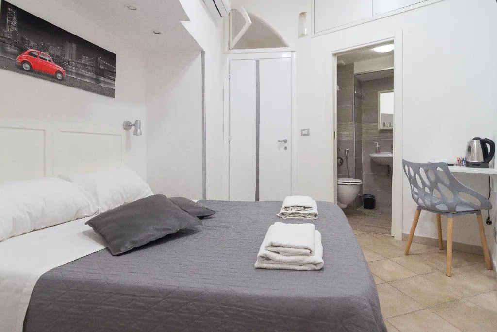 DOUBLE ECONOMY Room, Maison Du La Rua, Naples