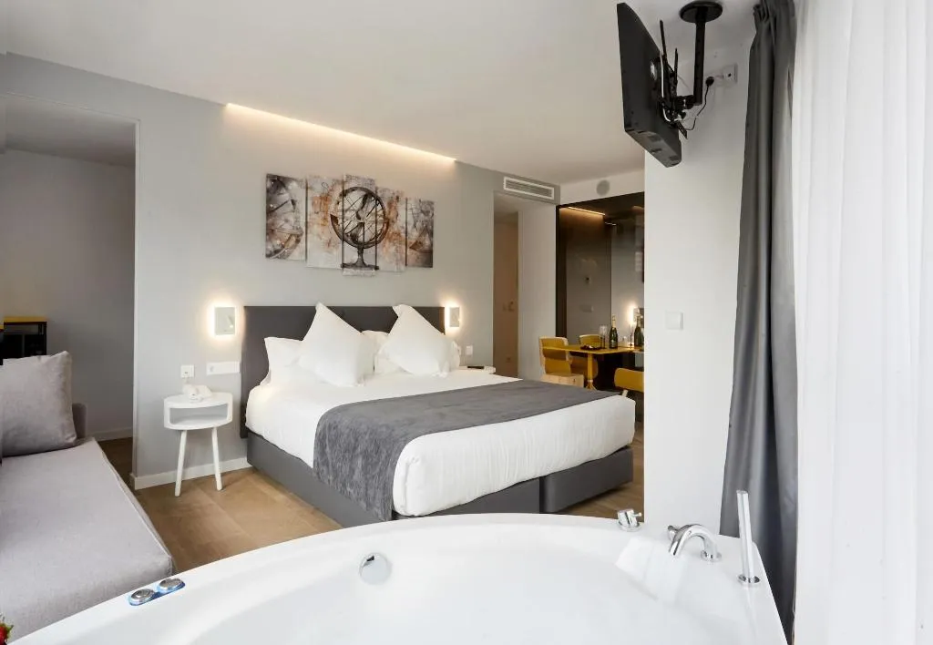 Room, Valencia Alameda 41, Valencia