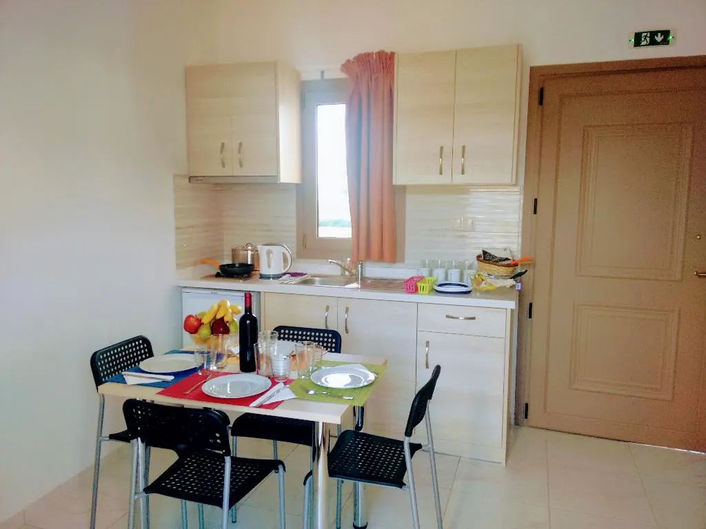 APARTMENT GARDEN VIEW Room, Casa Malena, Crete