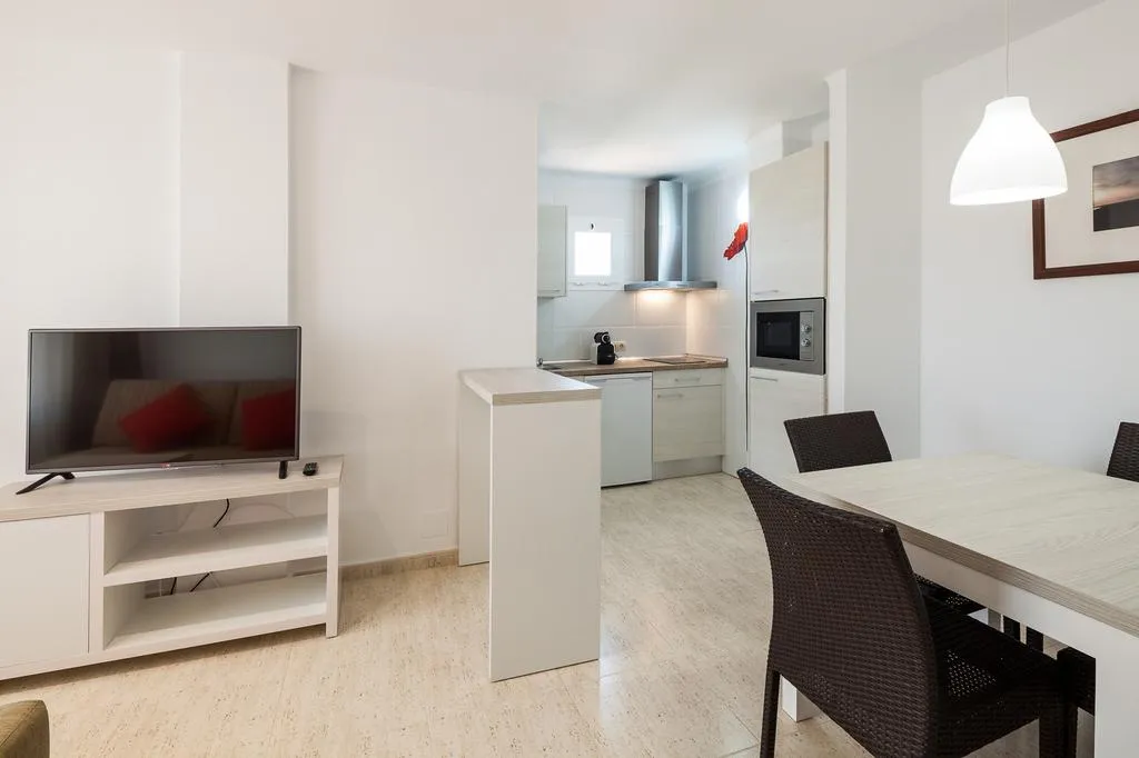 Room, Ibiza Heaven Apartments, Ibiza