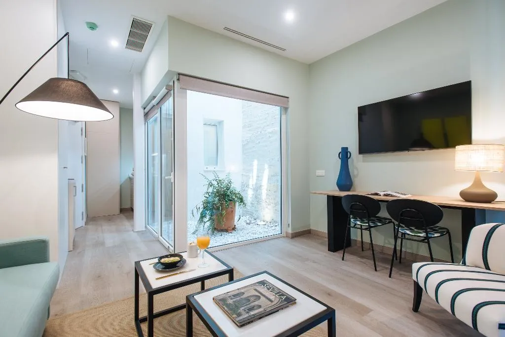 STUDIO SUPERIOR Room, Sercotel Sevilla Guadalquivir Suites, Seville