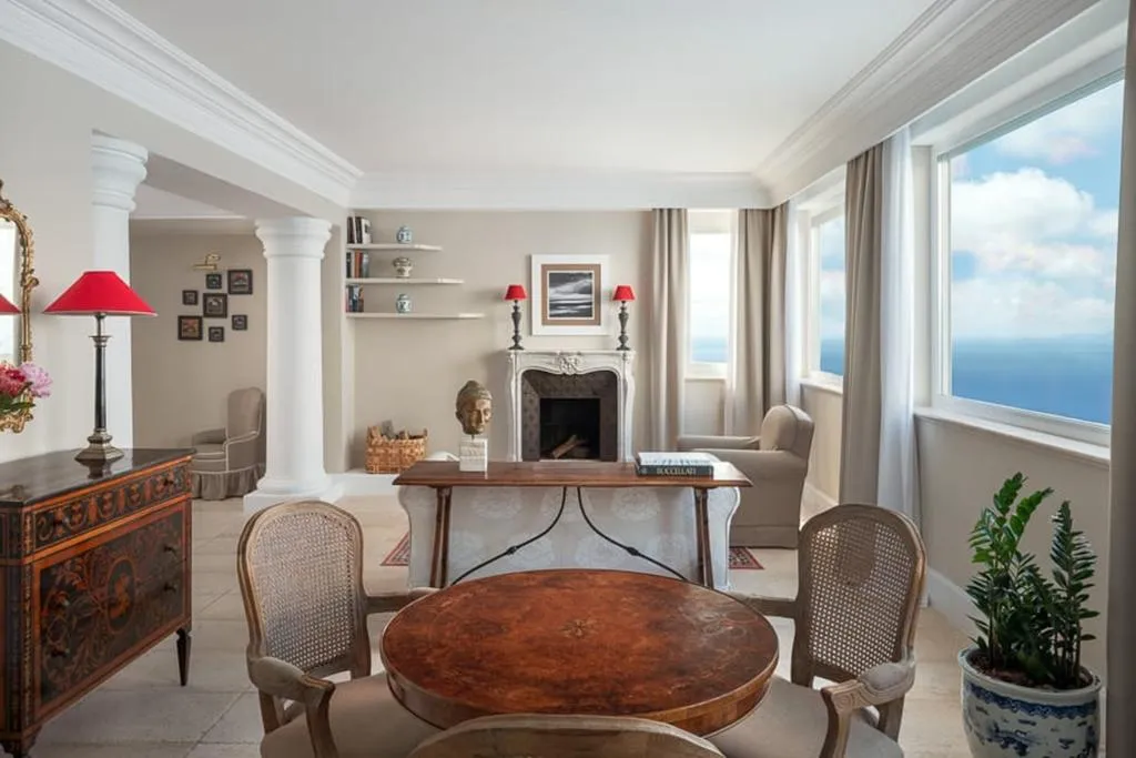 SUITE STANDARD Room, Caesar Augustus, Naples