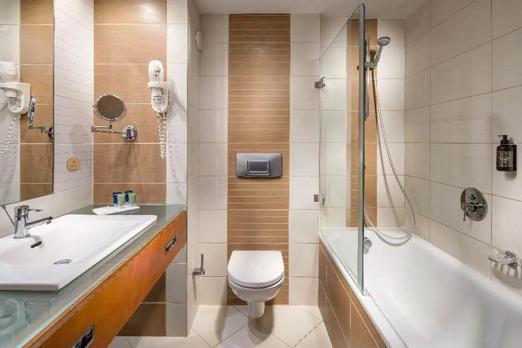Room, Quality Hotel Brno Exhibition Centre, Prague