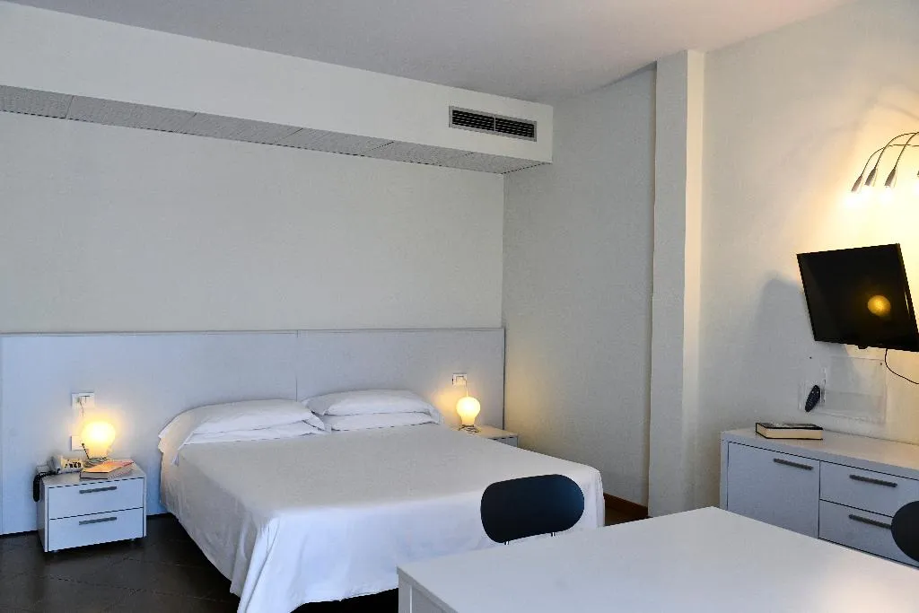 STUDIO SUPERIOR WITH BALCONY Room, Eden Hotel, Venice