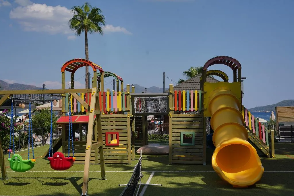 Sports and Entertainment, Hotel Caprea, Dalaman