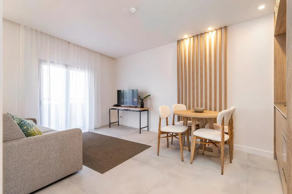 APARTMENT CAPACITY 2 ONE BEDROOM Room, Clube Maria Luisa, Algarve