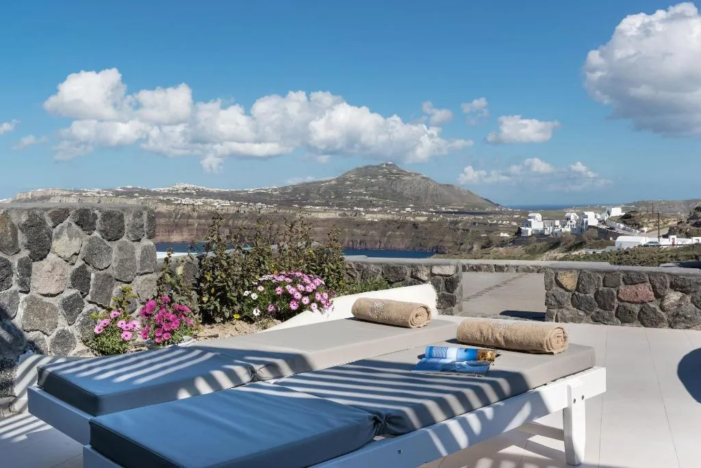 General view, Elements of Caldera Suites, Santorini