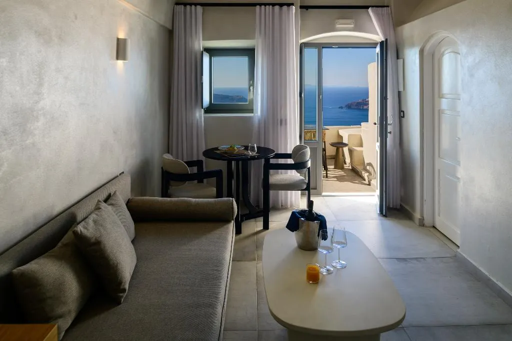 FAMILY ROOM TWO BEDROOMS Room, Andromeda Villas, Santorini