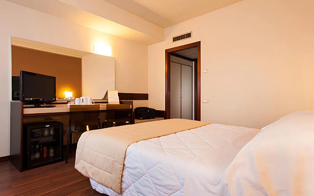 SINGLE ONE BED Room, Astoria Palace Hotel, Palermo