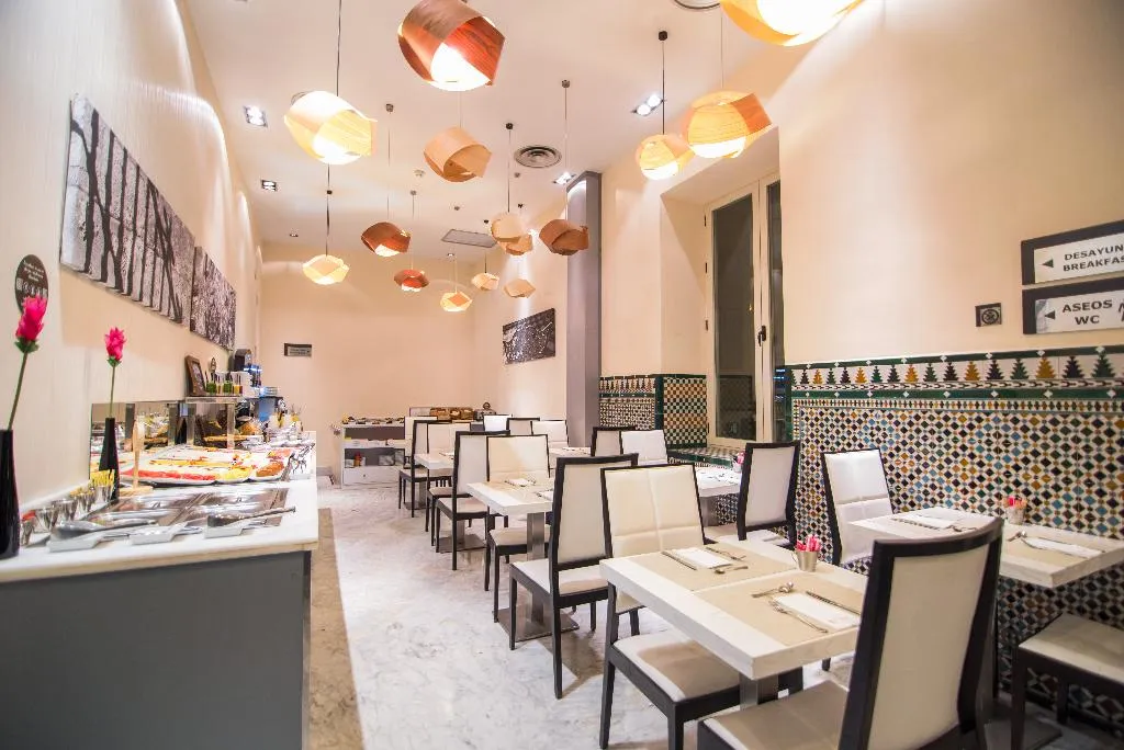Restaurant, Petit Palace Santa Cruz, Seville