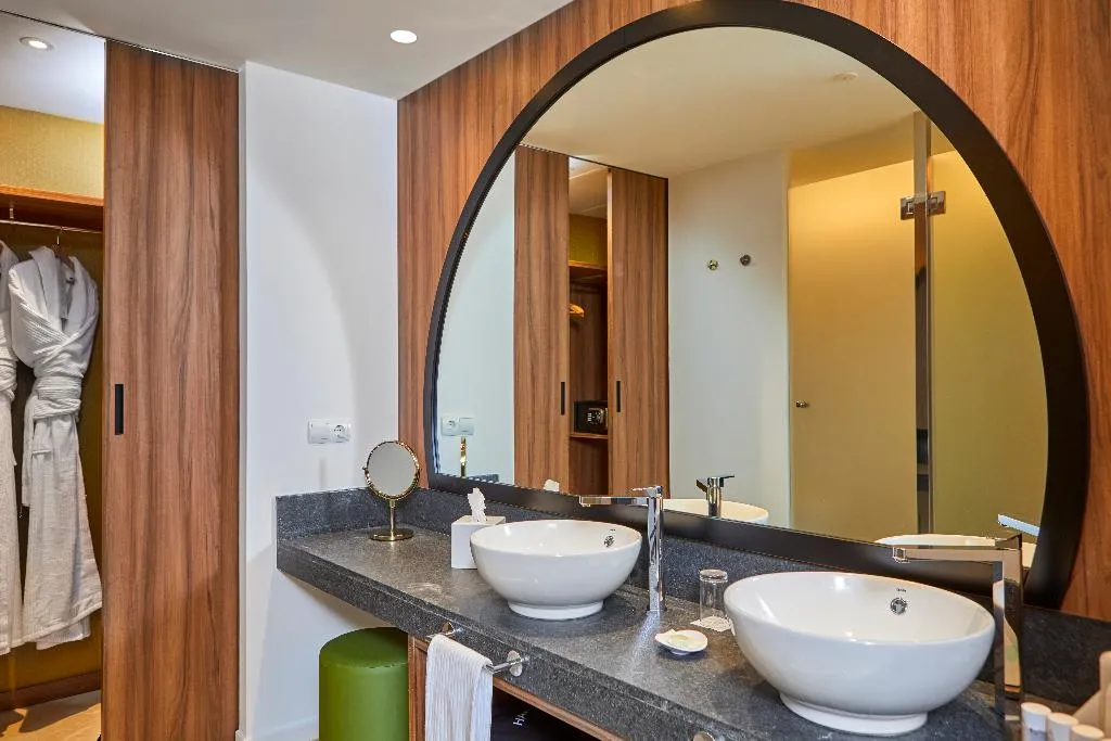 JUNIOR SUITE CAPACITY 4 Room, Zafiro Palace Andratx, Majorca