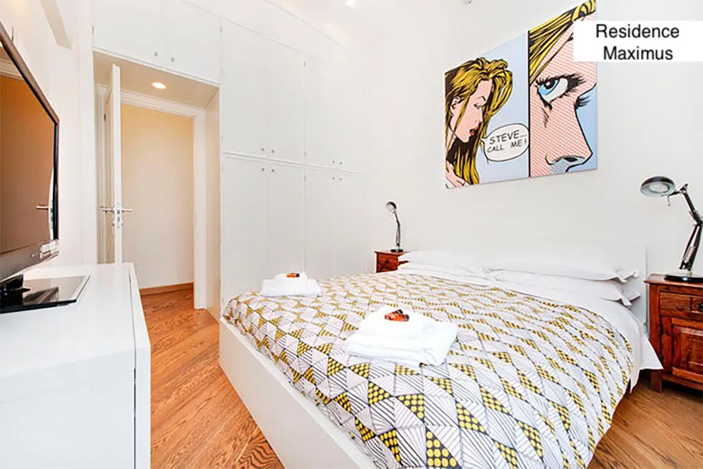 APARTMENT CAPACITY 5 Room, Residence Maximus, Rome