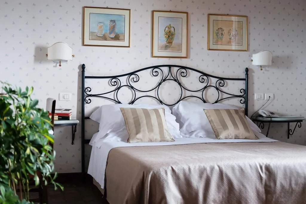 Room, Relais Villa Favorita Noto, Catania