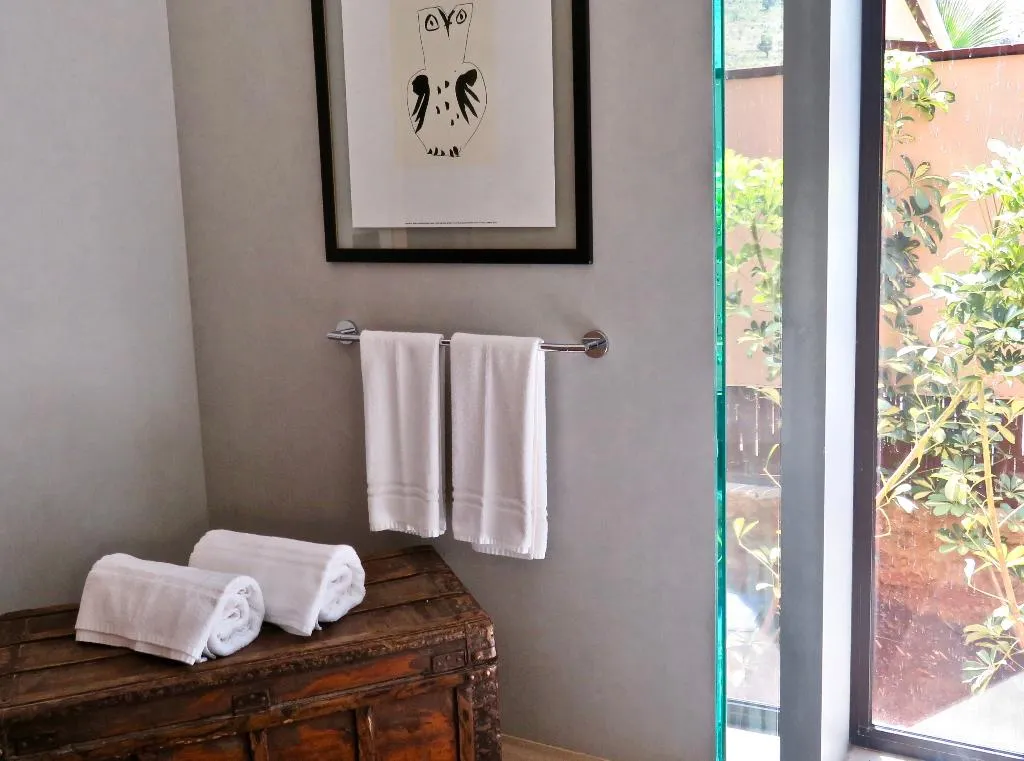 JUNIOR SUITE CAPACITY 3 Room, Baglio La Porta di San Gerardo by Geocharme, Palermo