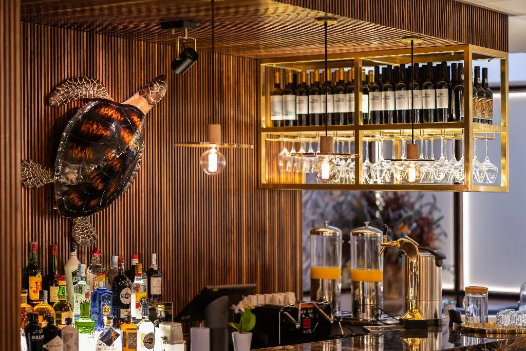 Bar, The Convo Porto Hotel & Suites, Porto