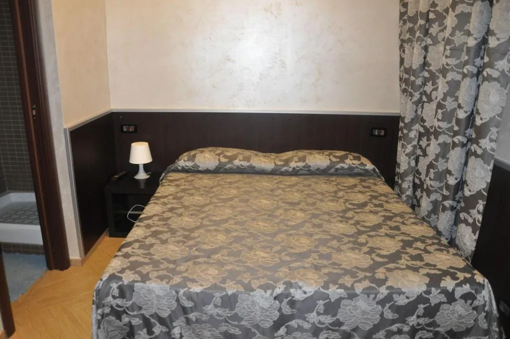 Room, Funny Palace Hostel, Naples