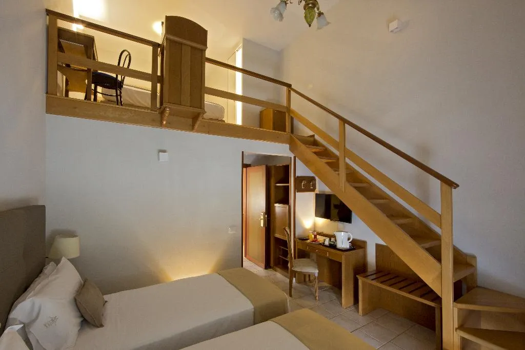 QUADRUPLE STANDARD Room, Montespina Park Hotel, Naples
