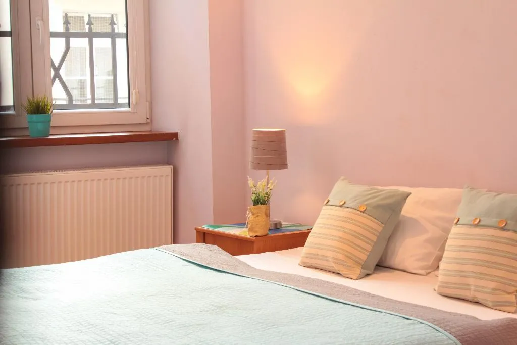 APARTMENT CAPACITY 5 TWO BEDROOMS Room, Old Town Apartments Slawkowska, Krakow