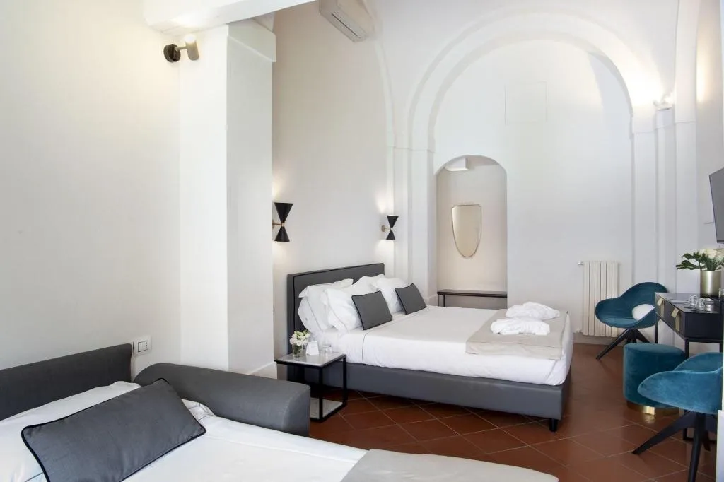 QUADRUPLE SUPERIOR KING BED Room, Horto Convento, Florence