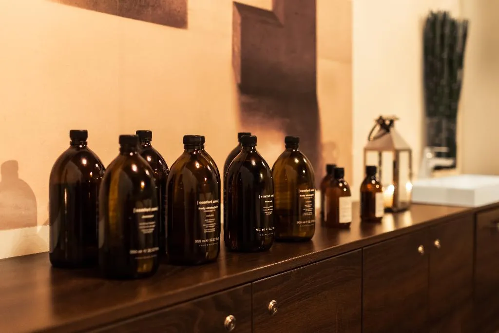 Sports and Entertainment, Queen Boutique Hotel, Krakow
