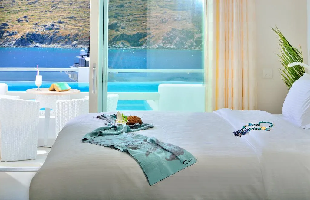 Double or Twin WITH JACUZZI Room, Nissaki Boutique Hotel, Mykonos