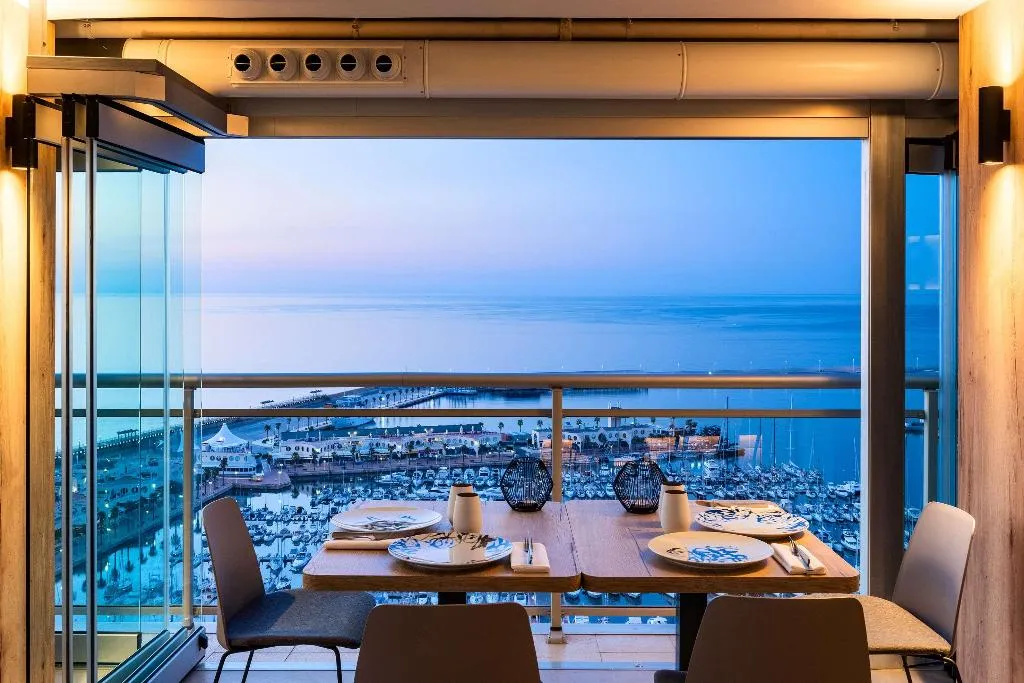Restaurant, Hotel Alicante Gran Sol Affiliated by Melia, Costa Blanca