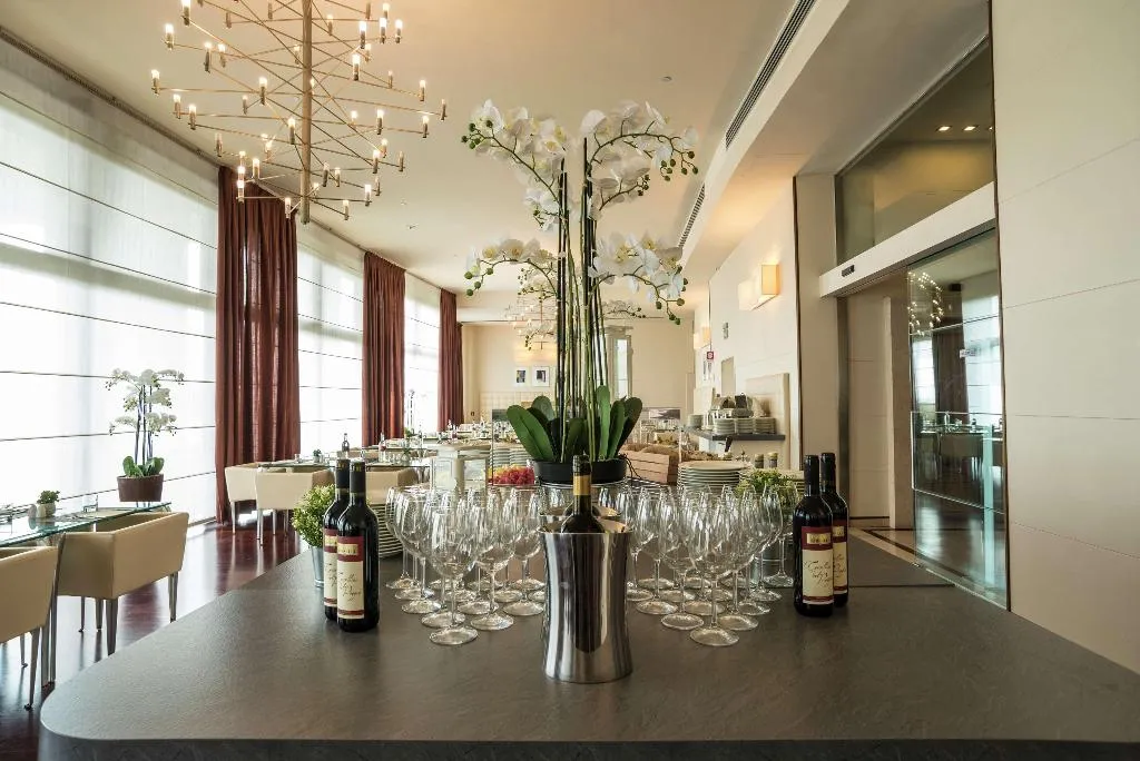 Restaurant, DoubleTree by Hilton Florence Metropole, Florence