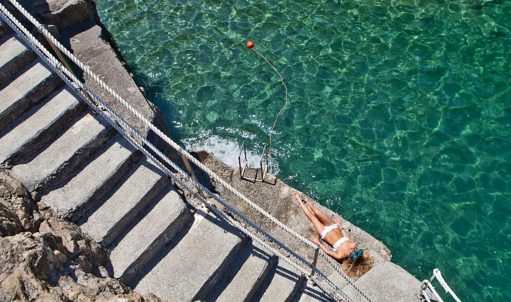 Beach, Delfino, Naples