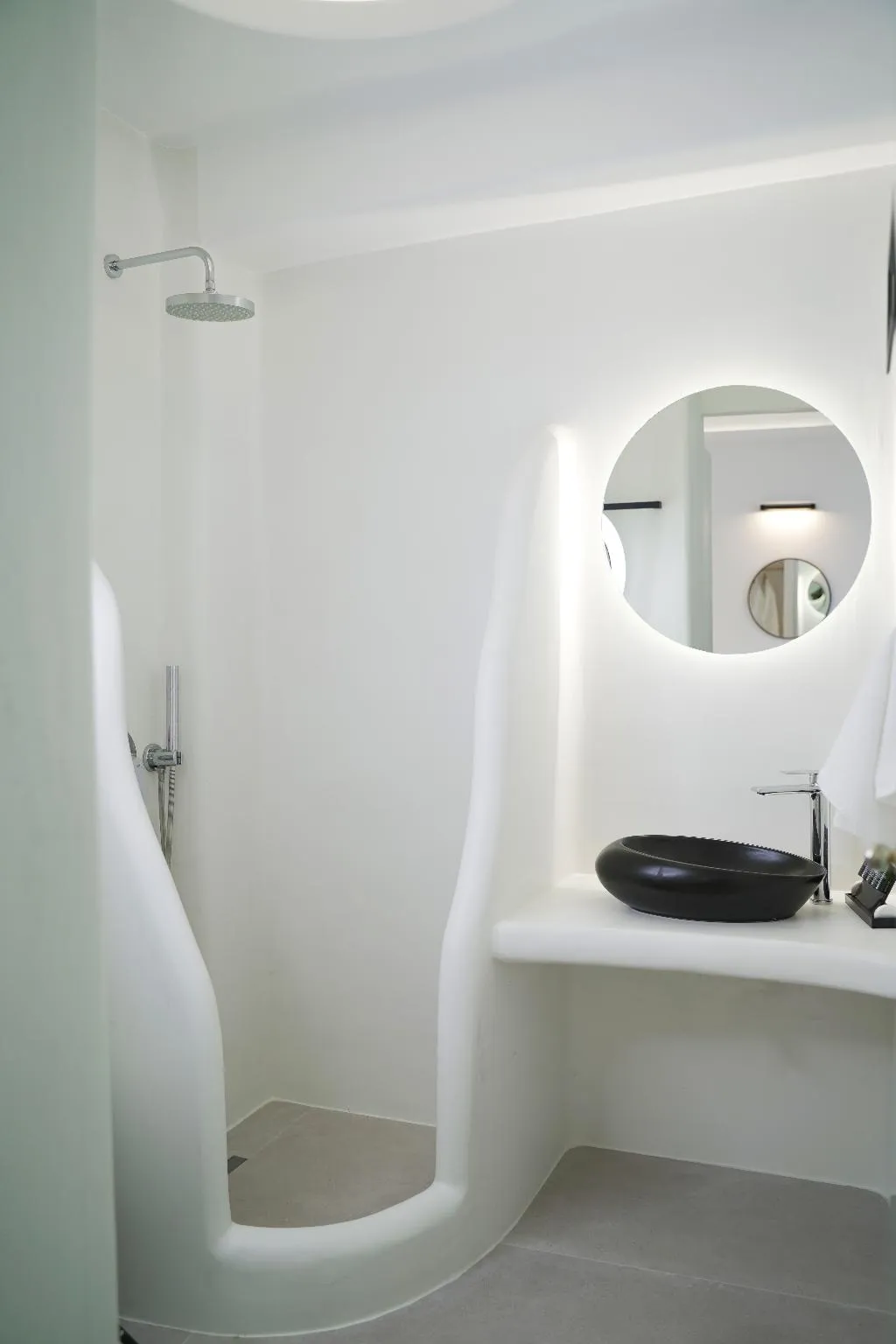 Double or Twin DELUXE Room, King'S Suites, Santorini