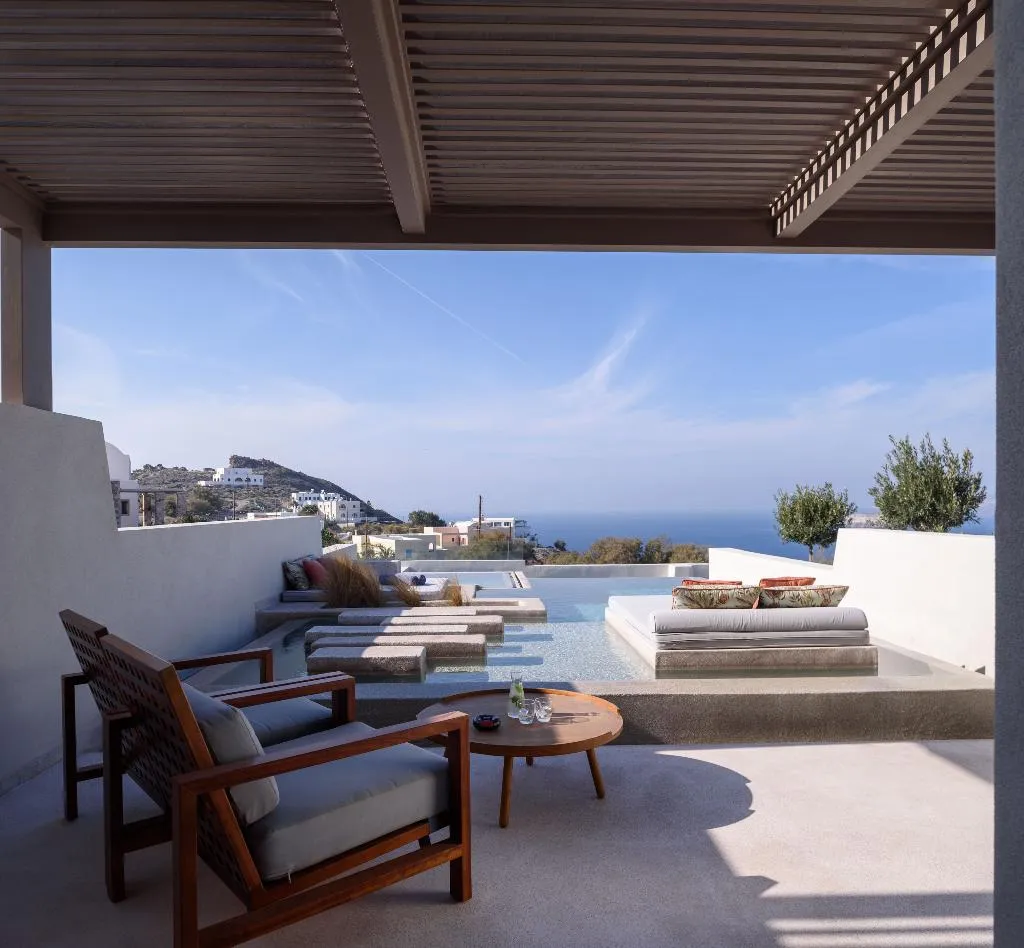 SUITE EXECUTIVE Room, Potnia Theron Suites, Santorini