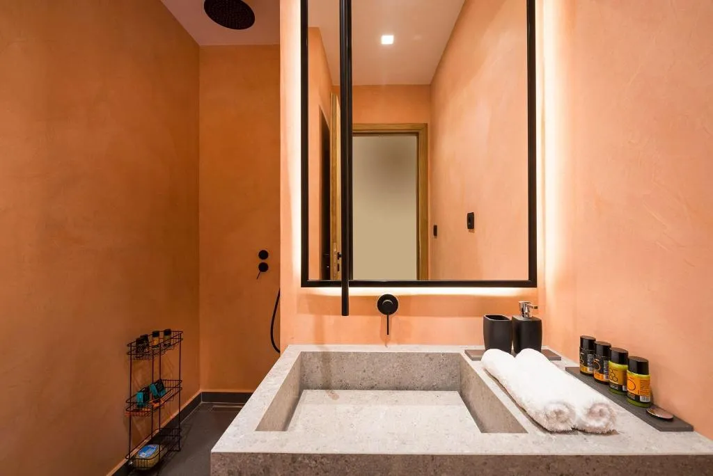 Room, Madonna Del Mare, Crete