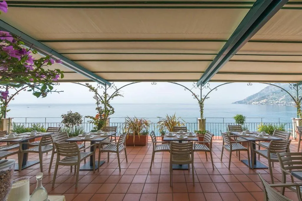 Terrace, Hotel Sole, Naples