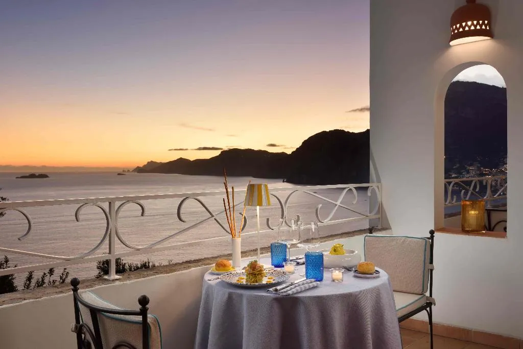 Restaurant, Hotel Piccolo Sant'Andrea, Naples
