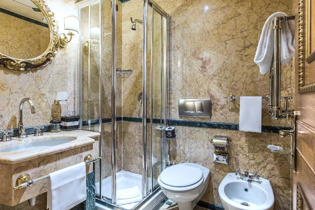 DOUBLE SINGLE USE CLASSIC Room, River Palace Hotel, Rome