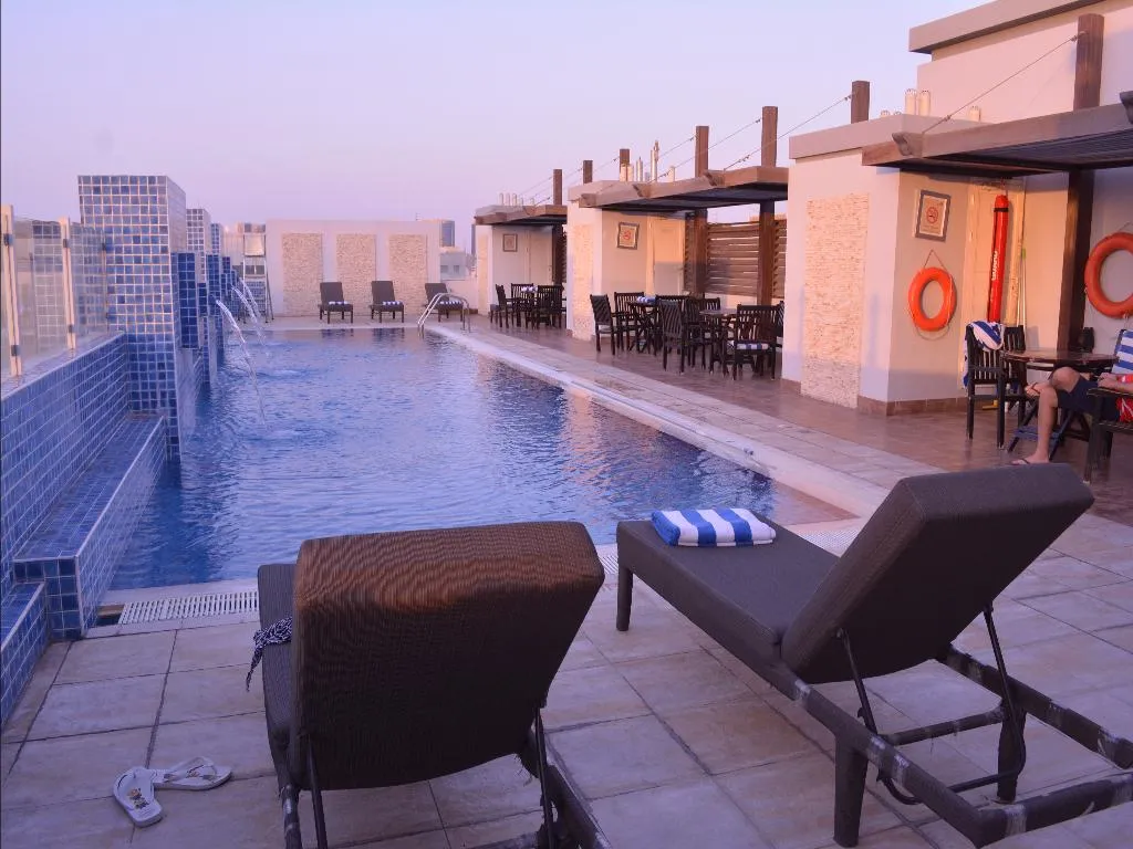 Pool, Tulip Hotel Apartment, Dubai