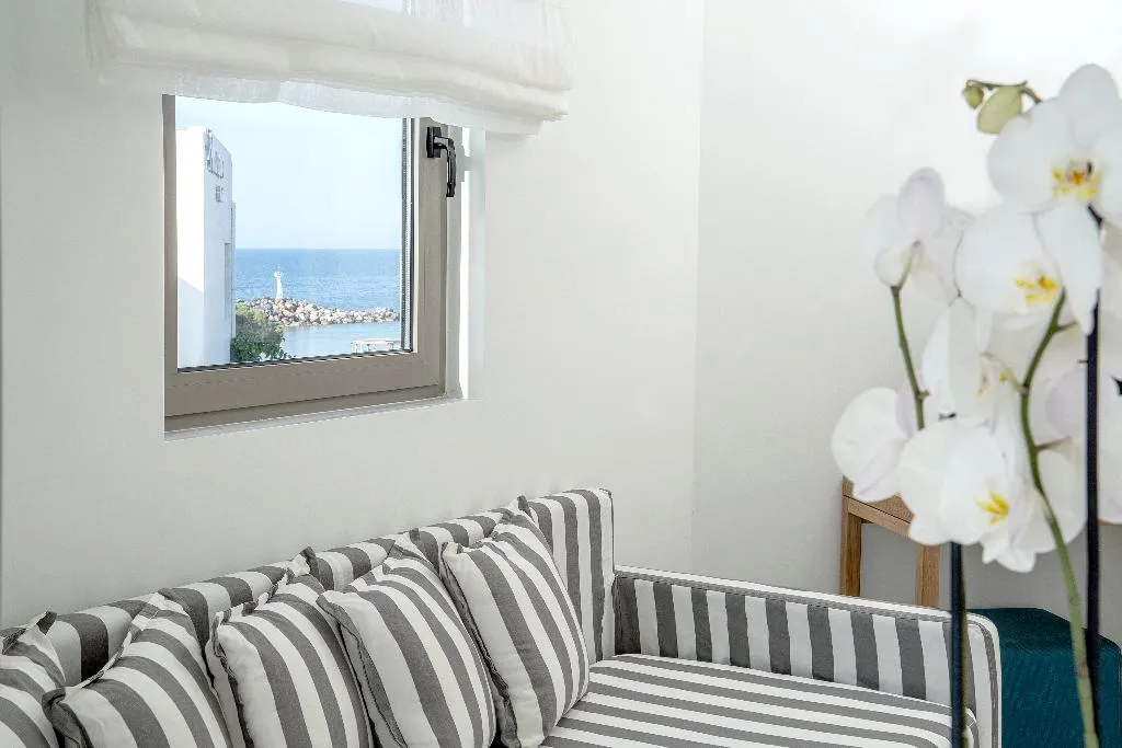 JUNIOR SUITE SEA FRONT Room, Maritimo Beach Hotel, Crete