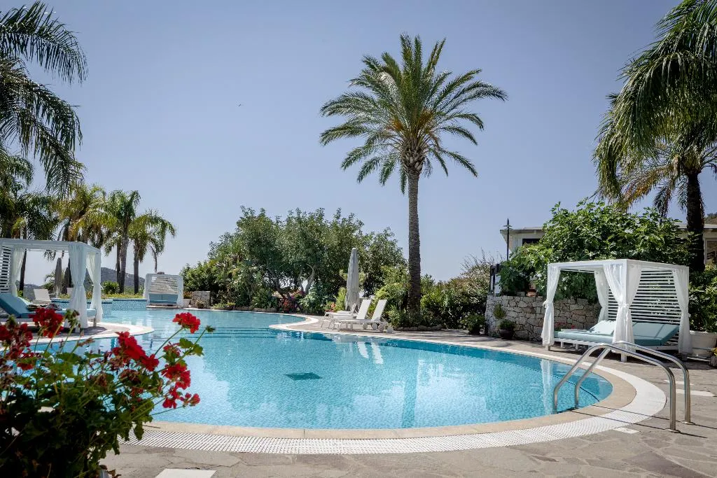Pool, Cruccuris Resort, Cagliari