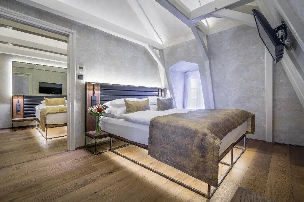Room, Hotel Waldstein, Prague