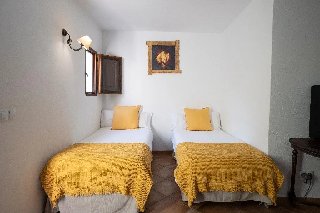 DOUBLE ECONOMY Room, Agroturismo Can Pere Sord, Ibiza