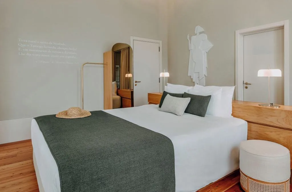 DOUBLE SUPERIOR RIVER VIEW Room, Casa das LÃ©rias, Porto