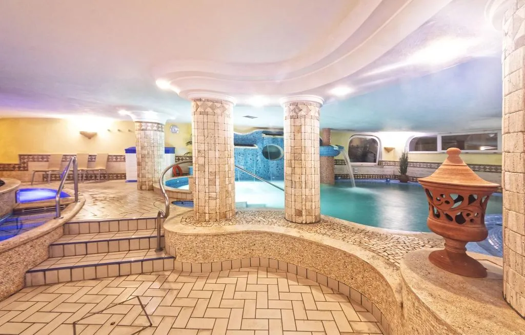 Pool, Hotel Tritone Resort & Spa, Naples