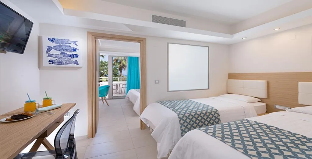 FAMILY ROOM SUPERIOR MOUNTAIN VIEW Room, Royal & Imperial Belvedere Resort, Crete