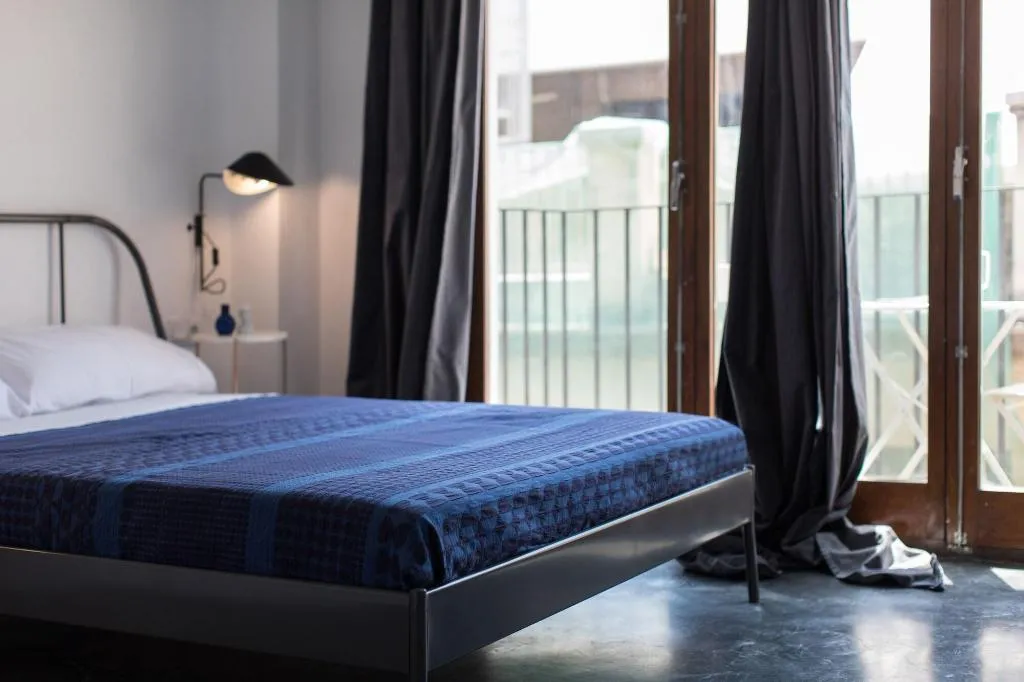 Room, Bubusuites, Valencia