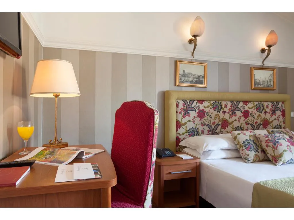 TWIN STANDARD Room, Hotel Kennedy, Rome