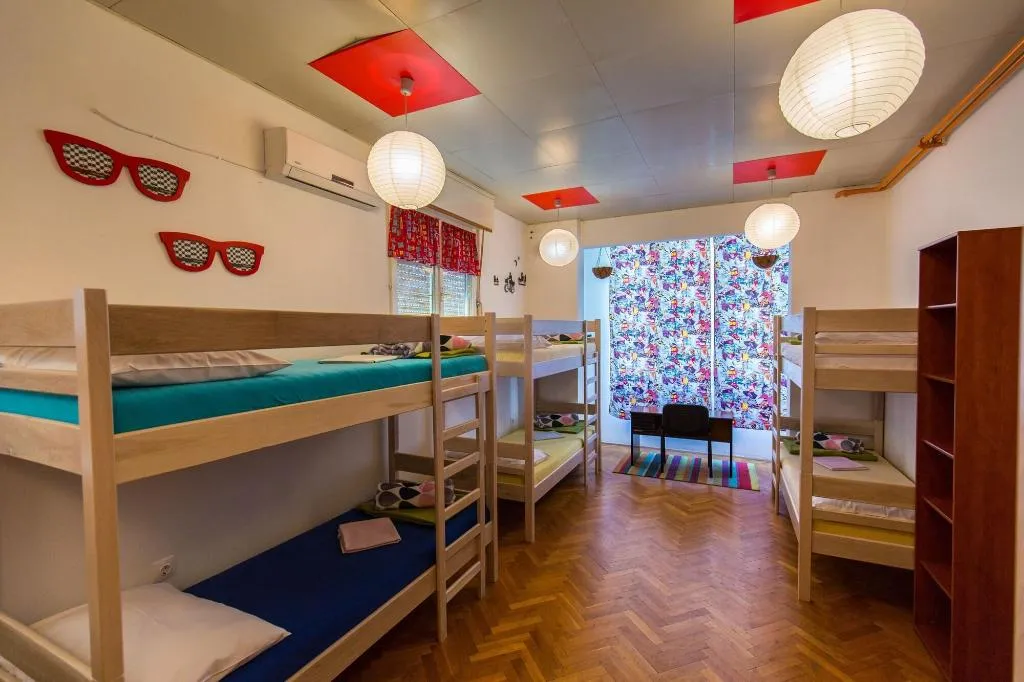 Room, Crazy House Hostel Pula, Istria