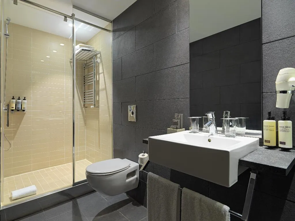 DOUBLE SINGLE USE STANDARD Room, H10 Casanova, Barcelona