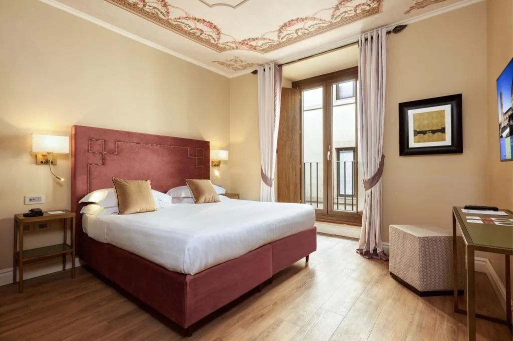 FAMILY ROOM TWO BEDS Room, Grand Hotel Cavour, Florence