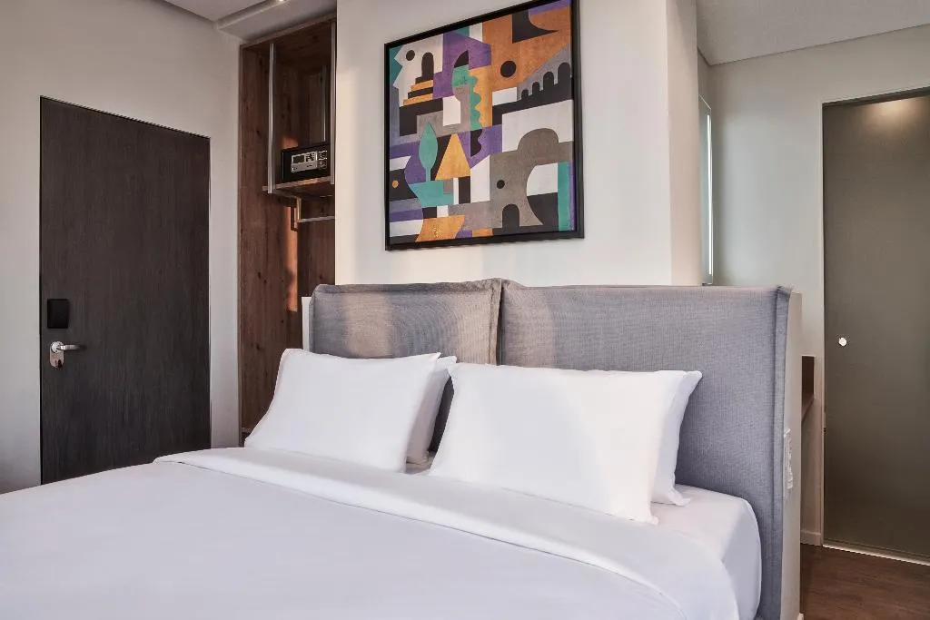SUITE WITH VIEWS Room, NLH Kerameikos Neighborhood Lifestyle Hotels, Athens