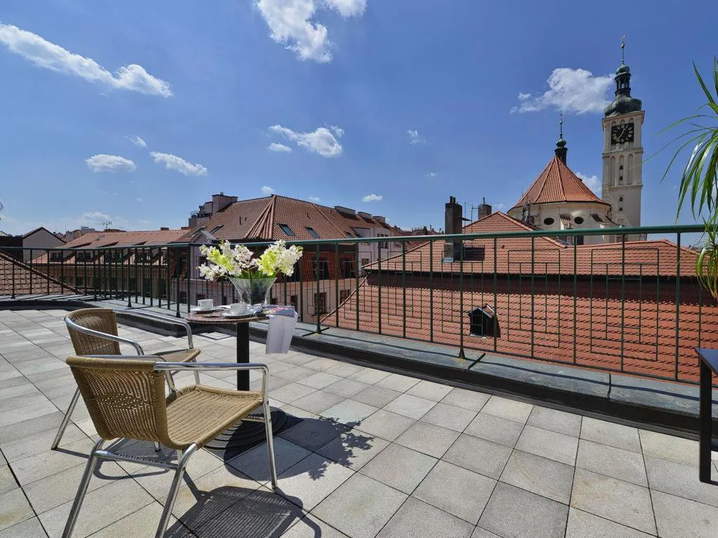 Terrace, EA Hotel Royal Esprit, Prague